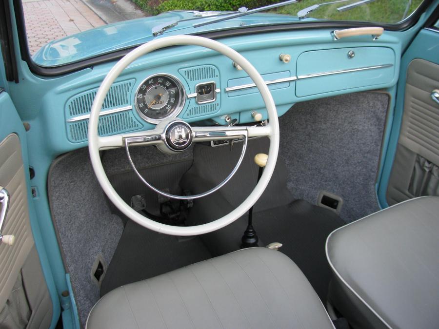  Volkswagen Beetle Cabriolet 1963 года  (фото 4 из 17)